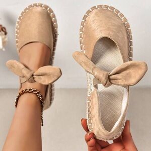 SHEIN flats